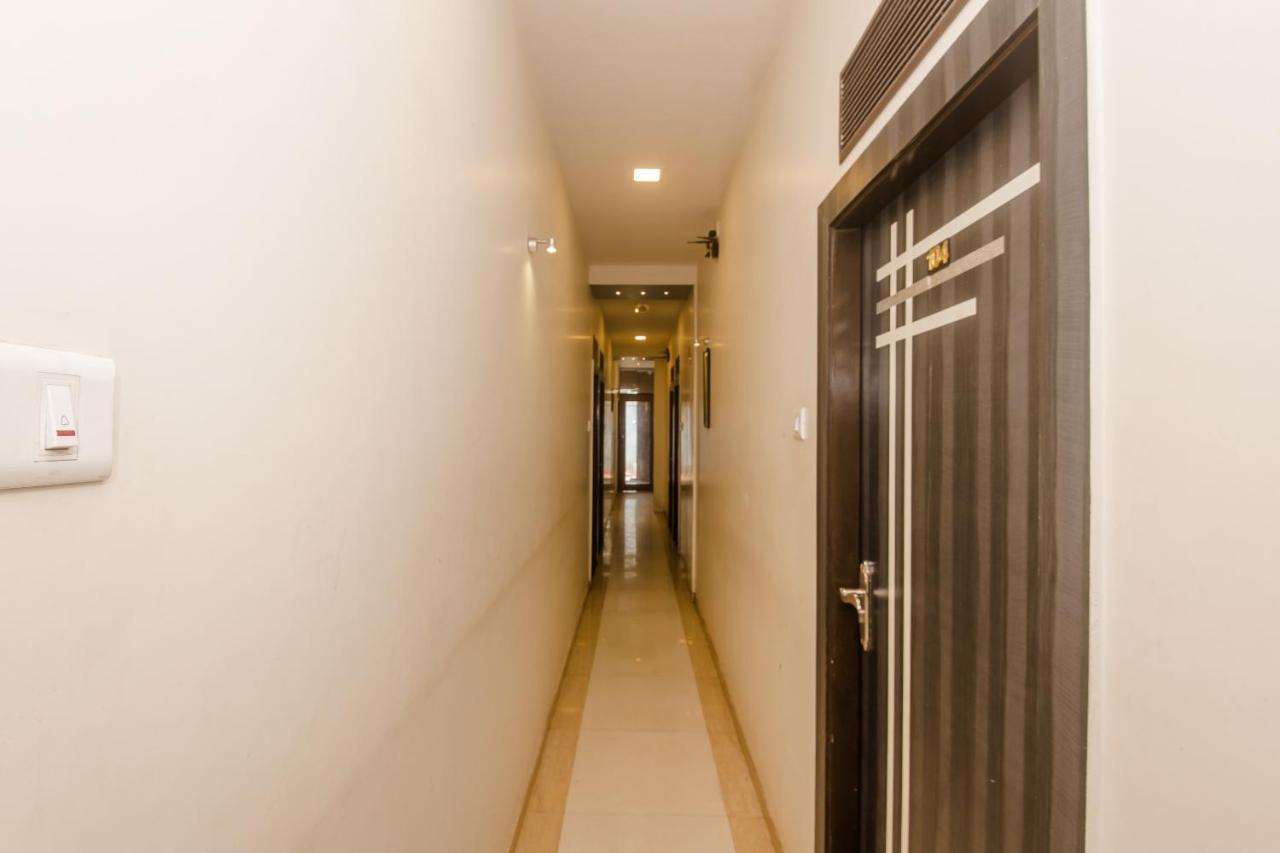 Fabexpress Bently Palace Mumbai Exterior foto